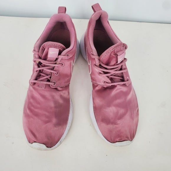 Nike Shoes 4 Youth Roshe Run One ‘Element Pink' 599729-618 Sneakers - Picture 3 of 14